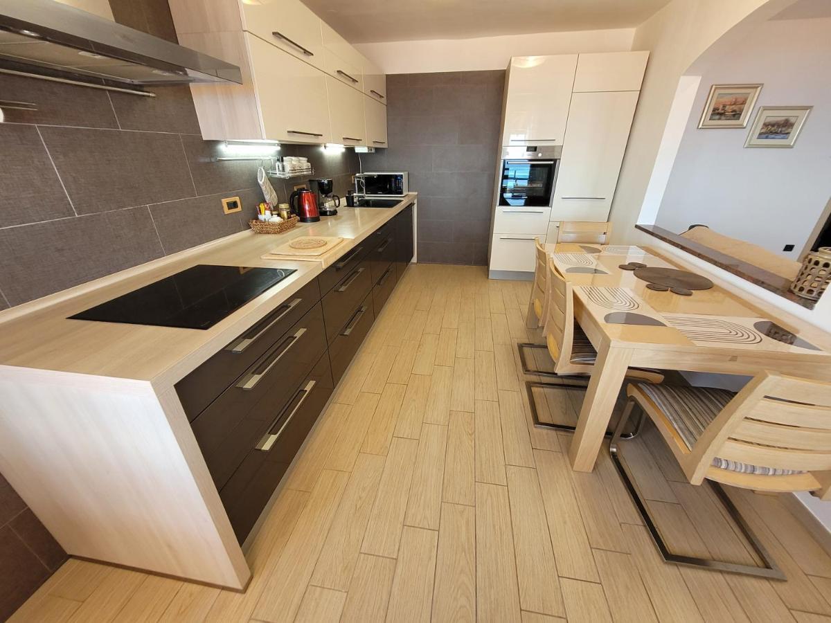 Apartment Karla 리예카 외부 사진