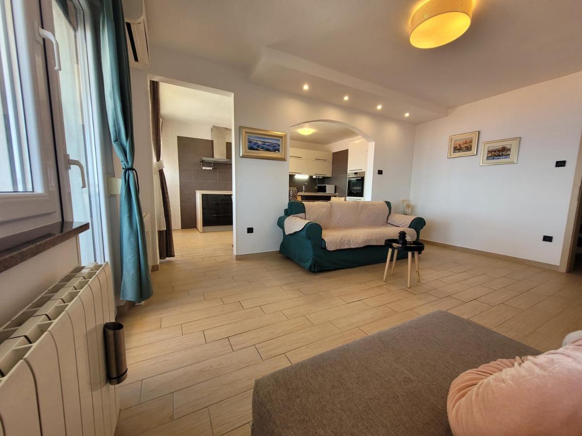 Apartment Karla 리예카 외부 사진